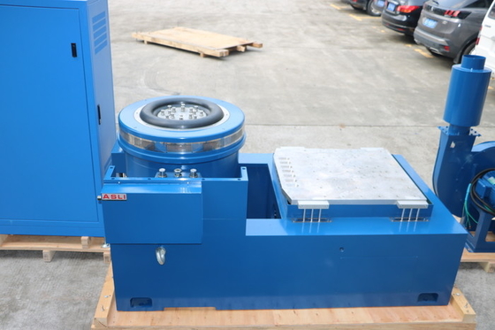 Meja Pengocok Getaran Vertikal dan Horisontal dengan RTCA DO-160F dan IEC / EN / AS