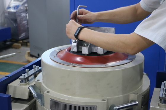 Sistem Uji Getaran Pengocok Dinamis Elektronik Getaran Frekuensi Tinggi