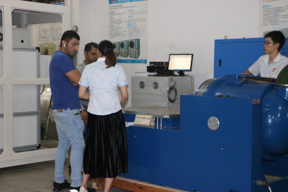 Tabel Uji Getaran Frekuensi Tinggi Elektrodinamika 3 Sumbu Untuk Industri Otomotif