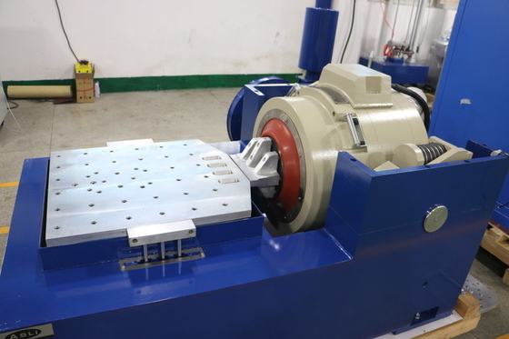 Uji Getaran Sinusoidal Tabel Getaran Elektromagnetik Untuk Baterai Lithium