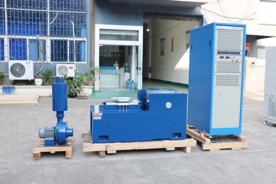 Simulasi Transportasi Penggetar Getaran Elektromagnetik Frekuensi Tinggi dengan Meja Horizontal
