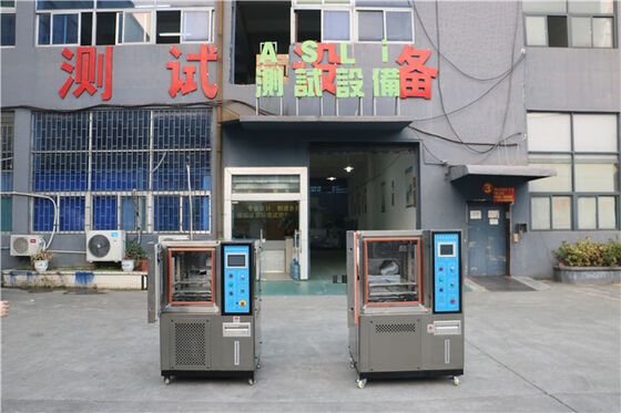Ozon Penuaan Test Chamber Karet Plastik Wire Ozon Resistance Tester Mesin pengujian penuaan dipercepat