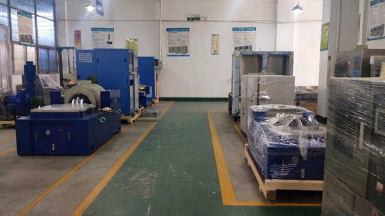CE 3000Hz Getaran Shaker Tabel Peralatan Pengujian Lab