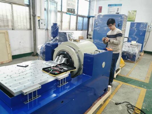 MIL STD 810G AC380V Vibration Shaker Table Untuk Produk Kelas Angkatan Darat