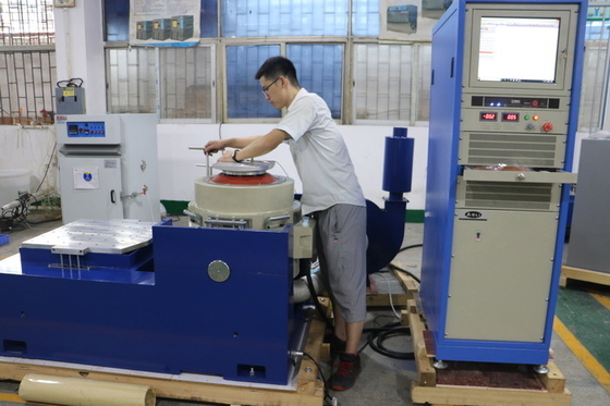 Sistem Uji Getaran Perpindahan Besar Sinus dan Acak dengan Pengontrol untuk MIL-STD 810F